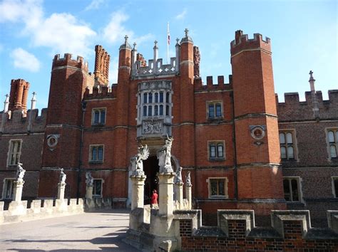 hotel tudor palace|henry viii houses and palaces.